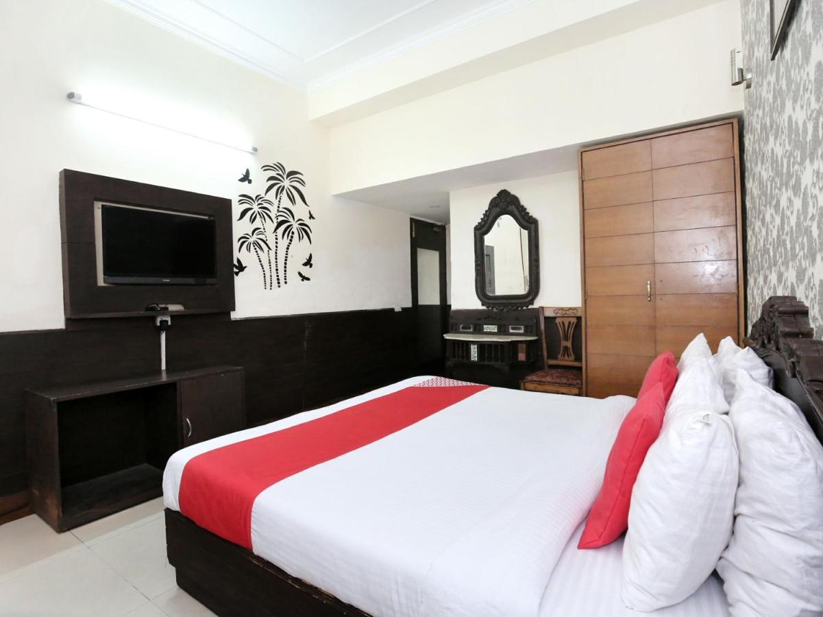 Hotel City Paradise Chandīgarh Екстериор снимка