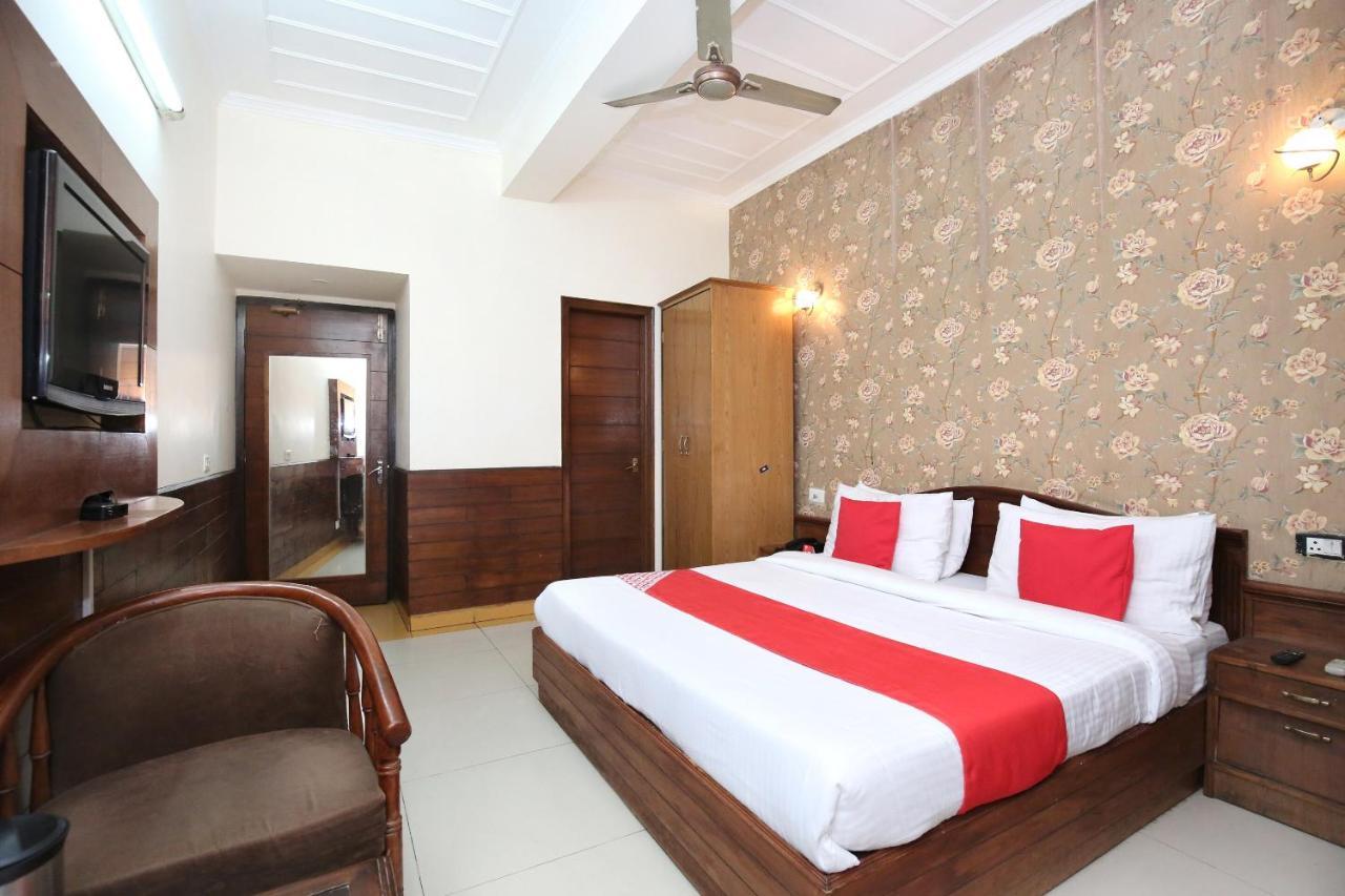 Hotel City Paradise Chandīgarh Екстериор снимка